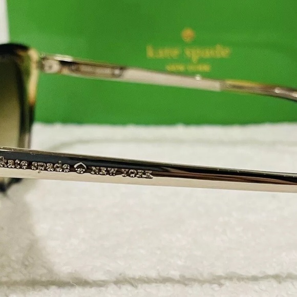 Kate Spade Johanna  Sunglasses with case new without tags - Picture 9 of 16